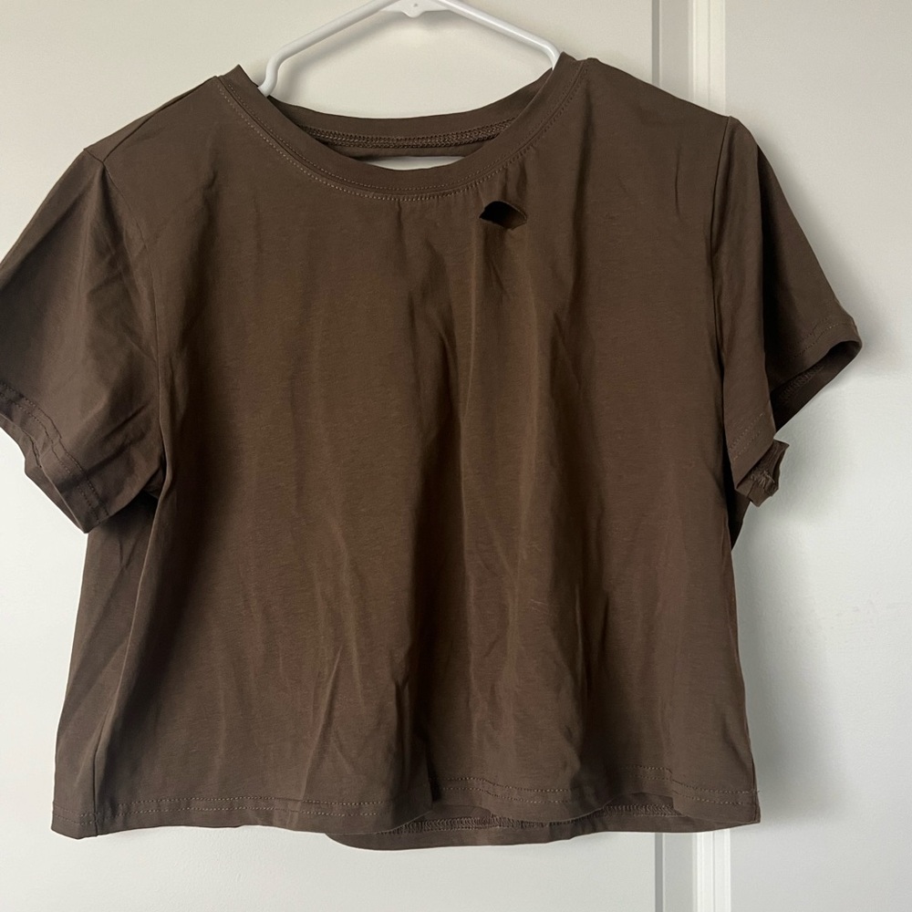 Size L, dark sage green, distressed crop top.